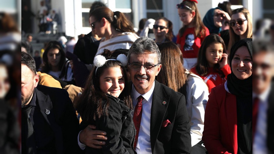 ERENLER BELEDYESݒNDE 29 EKM CUMHURYET BAYRAMI COKUSU