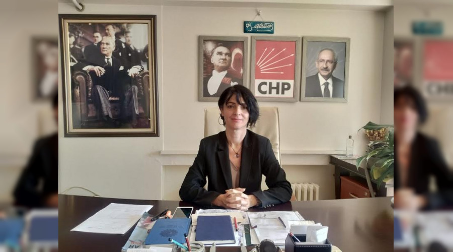 Fatma Kurtuluş, Veliler Okul alışverişinden Dert Yanıyorlar