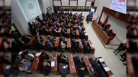 Örnek ve cesaret gerektiren çalışmaları hayata geçiriyoruz