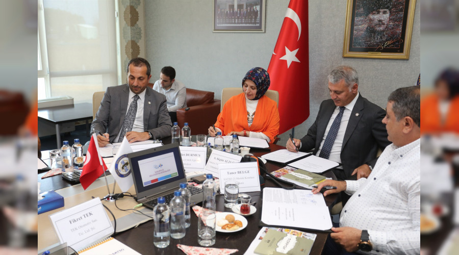 Otomotivde nitelikli istihdam iin imzalar atld