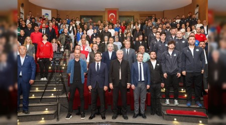 "Sporun Enleri Sakarya" dllerinin sahiplerini buldu.