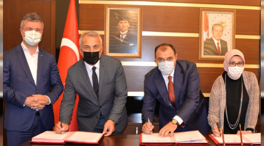 BAKAN BABAOLUNUN FEN LSES GURURU