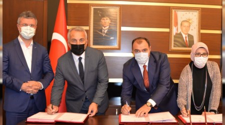 BAKAN BABAOLUNUN FEN LSES GURURU