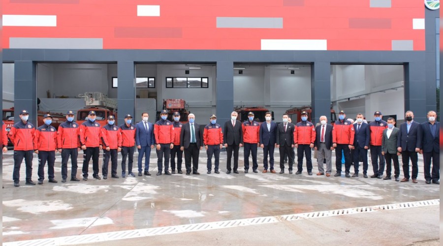 Bakan Yce, yapm tamamlanan Hendek tfaiye Hizmet Binasn ziyaret etti