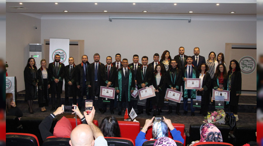 Dayanma iinde olan byk bir aileyiz