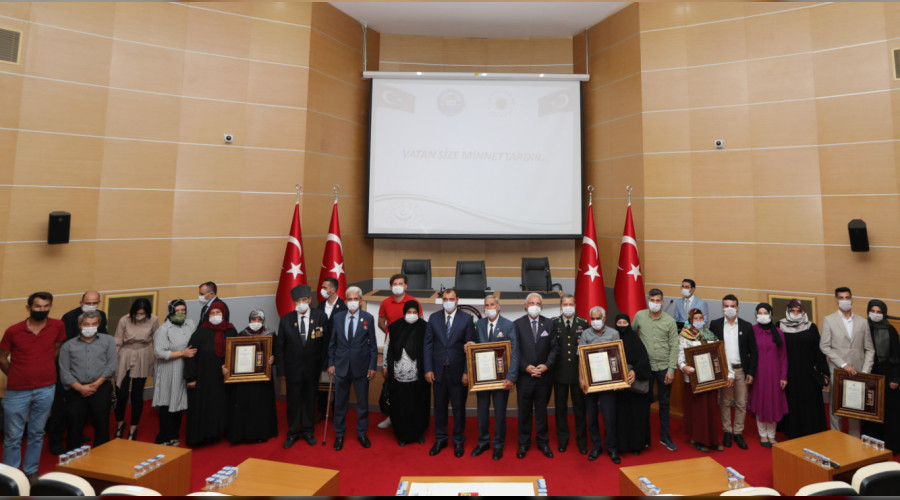 Devlet Övünç Madalyaları ve Beratları Tevcih Töreni Düzenlendi