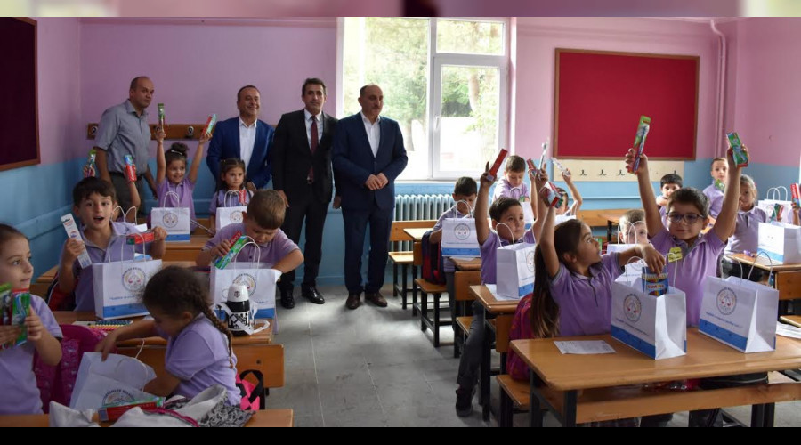 ERENLER'DE AĞIZ VE DİŞ SAĞLIĞI SEFERBERLİĞİ