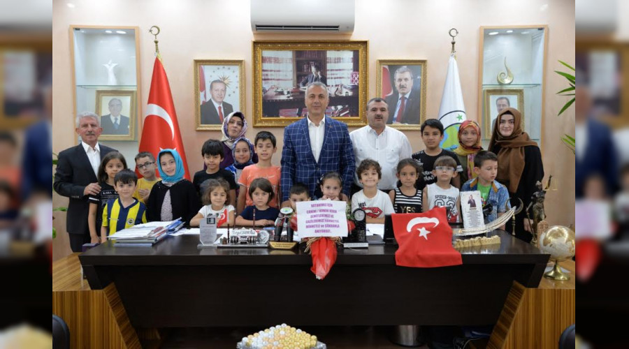 Koca yürekli miniklerden örnek davranış
