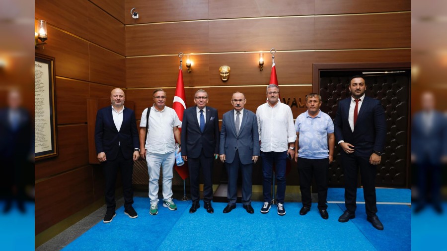 Olgunlar Tertip Komitesinden Vali Yaşar Karadeniz’e Ziyaret