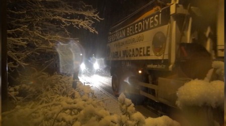 Serdivan’da 24 Saat Kar Mesaisi
