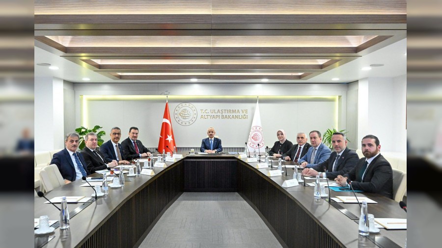 Başkan Alemdar, Ankara'da iki bakana projeleri anlattı: “En iyisi için çalışacağız”