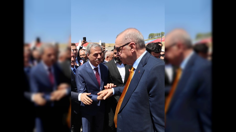 Bakan Alemdar, Malazgirtin 954. ylnda Ahlat ve Malazgirtteydi
