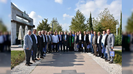 BAKAN KILI MUHTARLAR LE BR ARAYA GELD