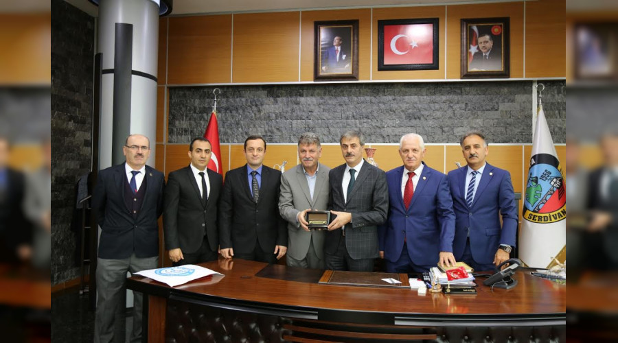 Bem-Bir-Sen'den Bakan Alemdar'a Teekkr Ziyareti