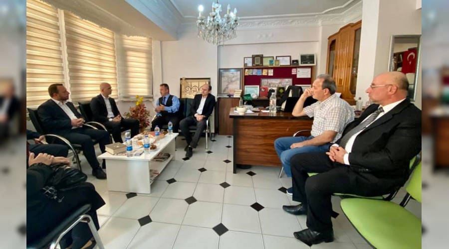Serbes Bağımsız Türkiye Partisi’ni ziyaret etti