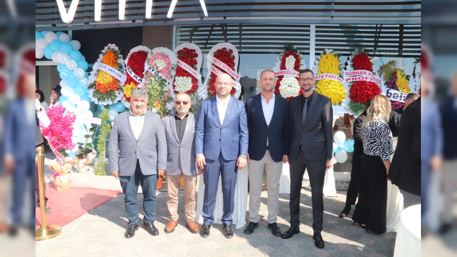 nita Yap, kalabalk trenle ald