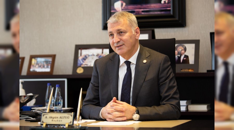 Bakan Altu'dan 24 Kasm retmenler Gn Mesaj