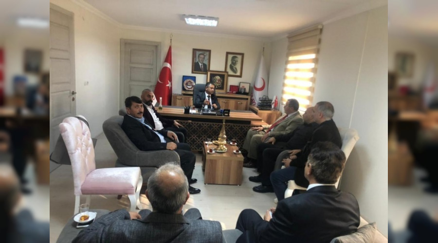 BAŞKAN DOĞRUSEVER'DEN KIZILAY ZİYARETİ