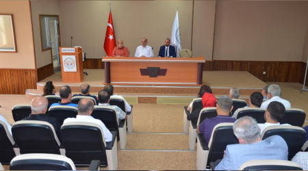 HACIOLU CADDES'NDE ALIMALAR BALIYOR