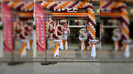 İşler Kitabevi 2'nci Şubesini Serdivan'da açtı