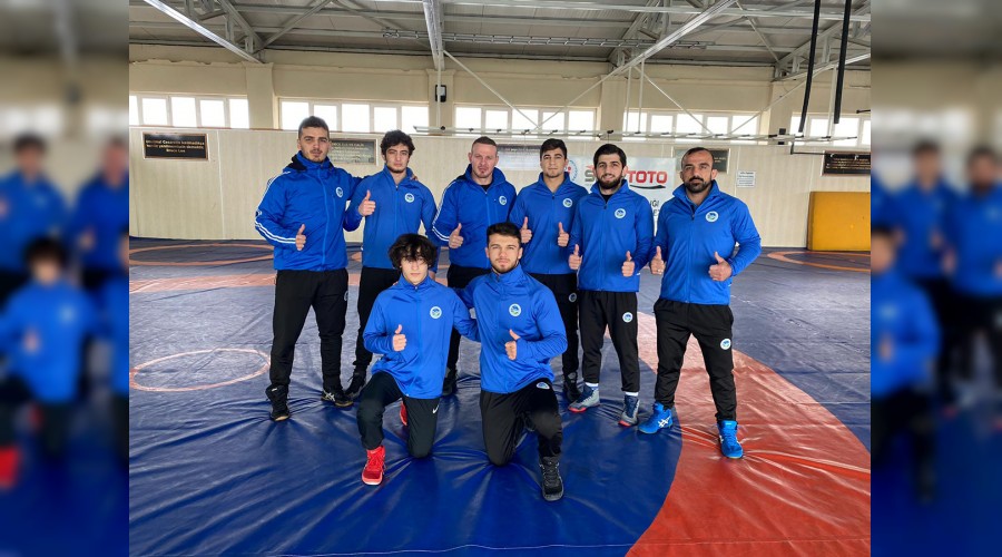 Olimpik Grekoromende Büyükşehirli 5 sporcu Milli takıma seçildi