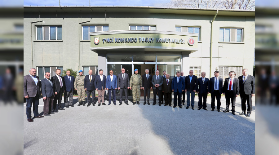 Sakarya i dnyasndan Garnizon Komutan'na ehitlerimiz iin Taziye Ziyareti