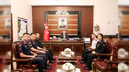 Vali Nayir 180. Yana Giren Jandarma Tekilat Mensuplarn Kabul Etti