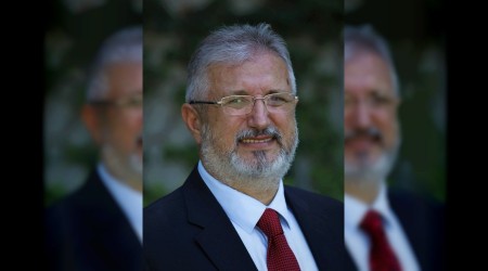 Yazar Fahri Tuna: Dinlediim Halit Molla Kitabn, Tarihe, ehrime ve Mert nsanlara Vefa Olarak Yazdm
