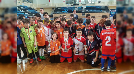 Futsalda Kklerden Byk Sevin