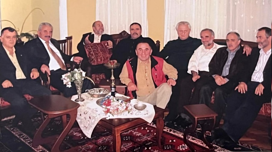 Yarm asrlk dostluk; Hava Gc takmndan doan kardelik gelenei 40 yl at