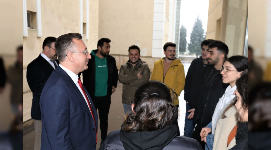 Gençlerin Fikirleri Yolumuzu Aydınlatıyor