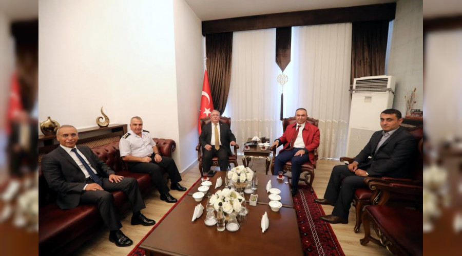 Kilis Valisi Soytrk ve Tmgeneral Ko'tan Vali Nayir'e Ziyaret