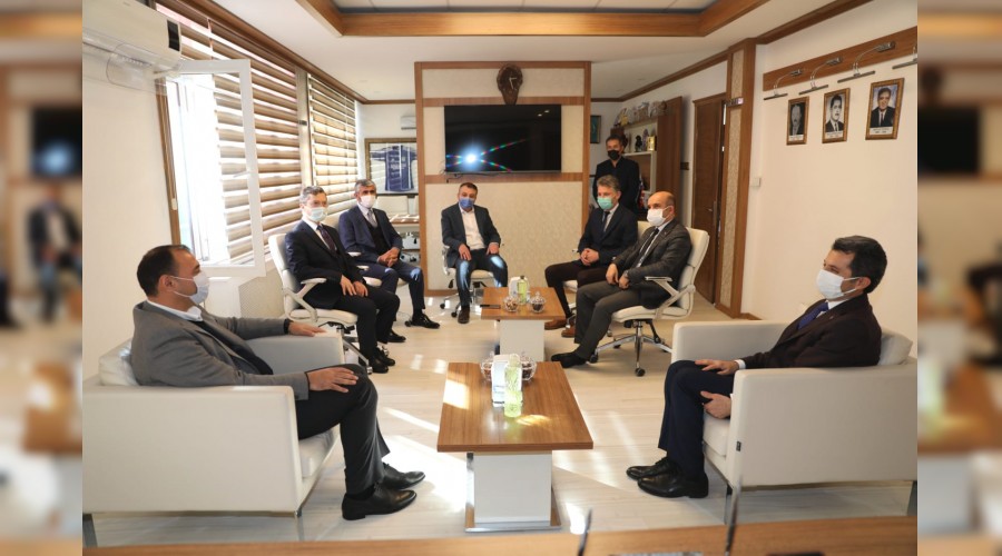 Vali Kaldırım Kocaali İlçesinde Temaslarda Bulundu