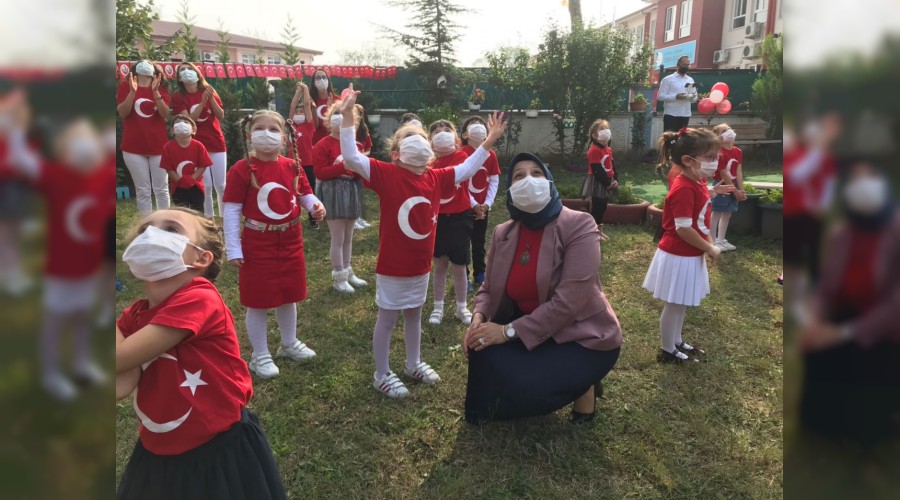 Durmuş; ‘İyi ki Öğretmeniz!’