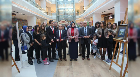 retmenler Gn Haftas etkinliklerinde iki gzel sergi