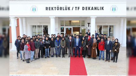 Rektörle Türkçe Konuştular
