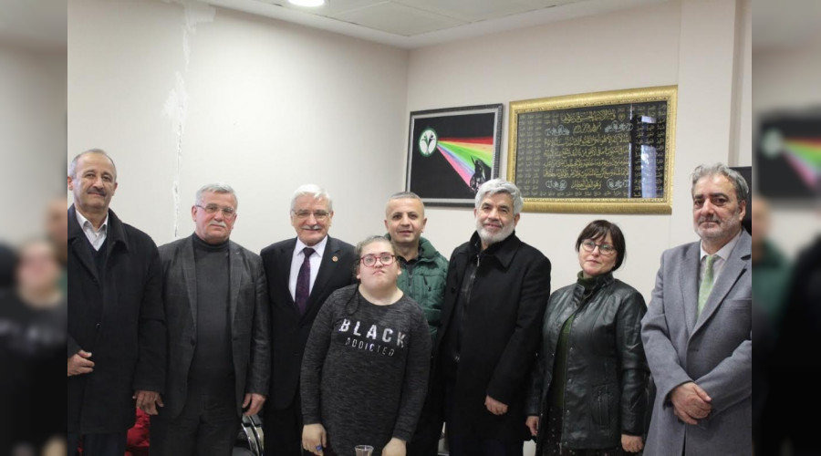 SAADET PARTS ENGELLLER DERNE ZYARET?