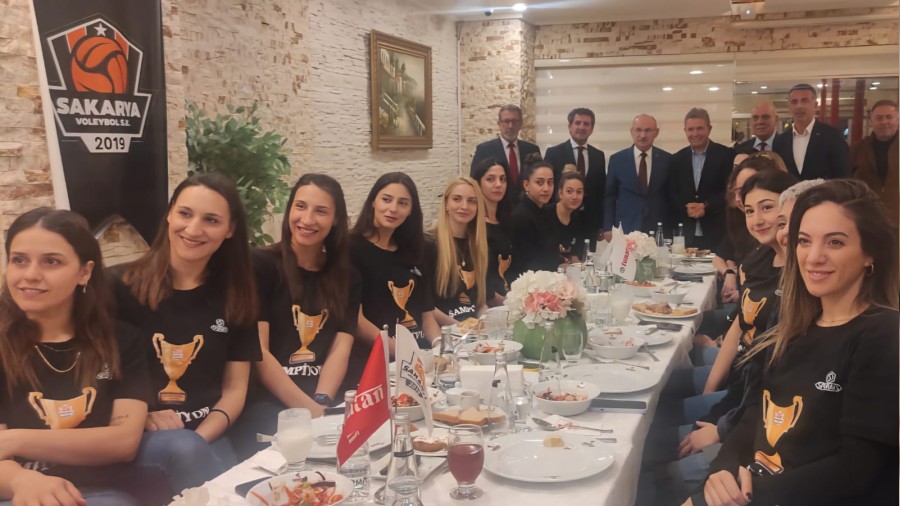 Vali Karadeniz'den Sultanlar yakr tebrik